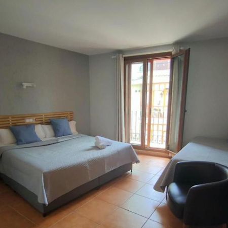 Hotel Acebo Plaza Mayor Jaca Eksteriør bilde