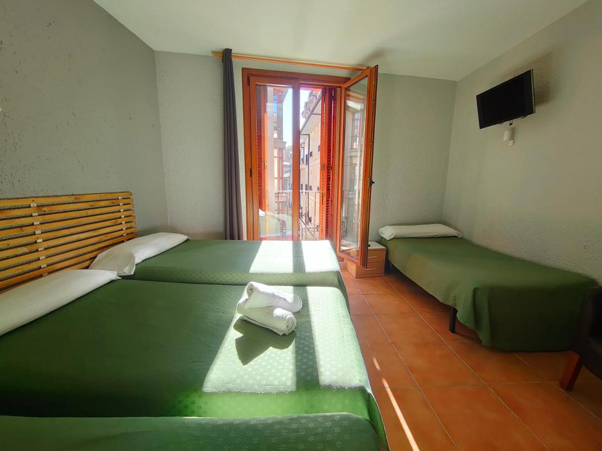 Hotel Acebo Plaza Mayor Jaca Eksteriør bilde