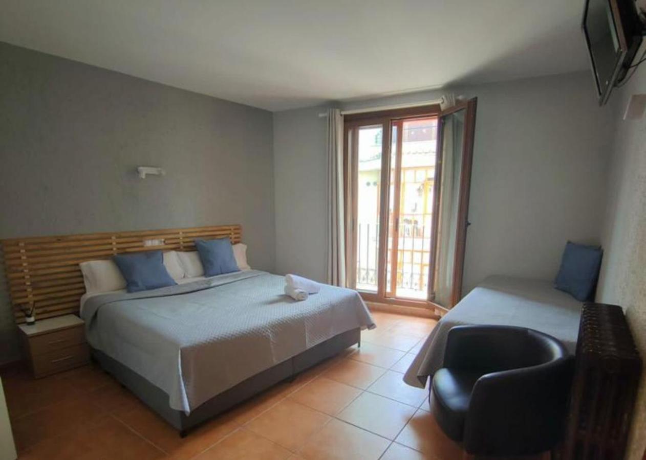 Hotel Acebo Plaza Mayor Jaca Eksteriør bilde